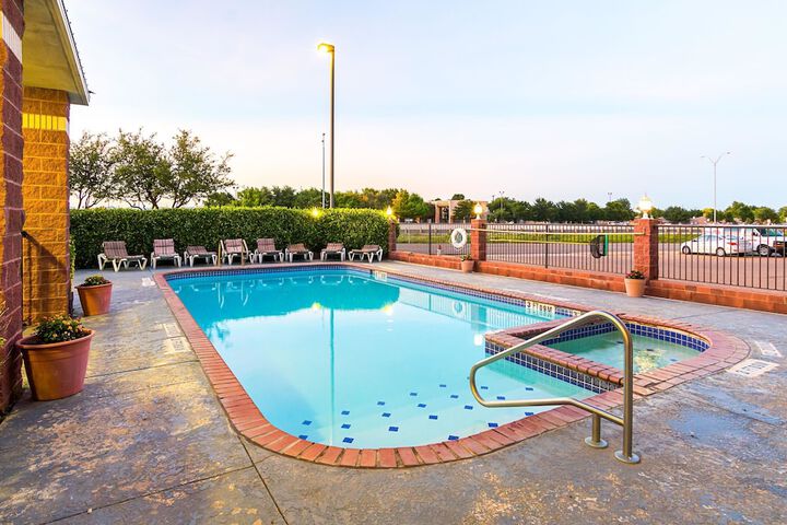 Pool 3 of 44
