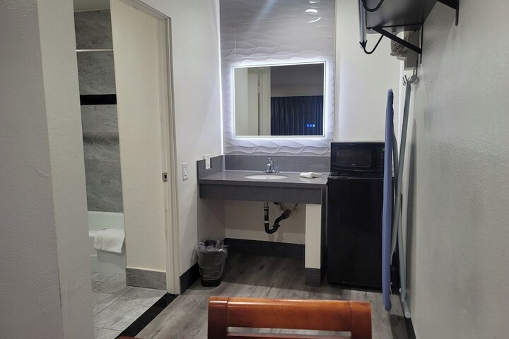 Room 63 of 89