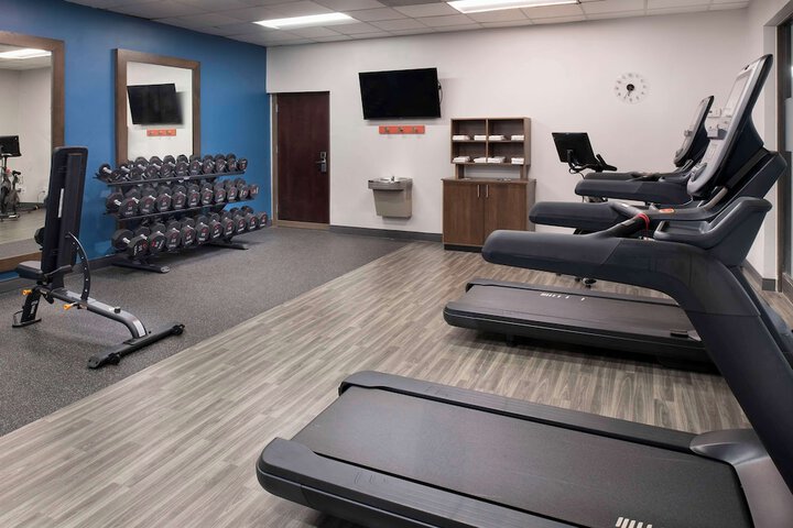 Health and Fitness 30 of 33