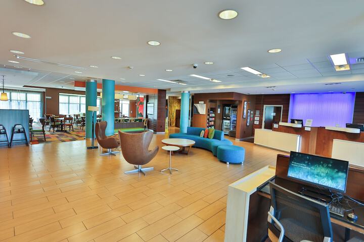 Wavecrest Lodge