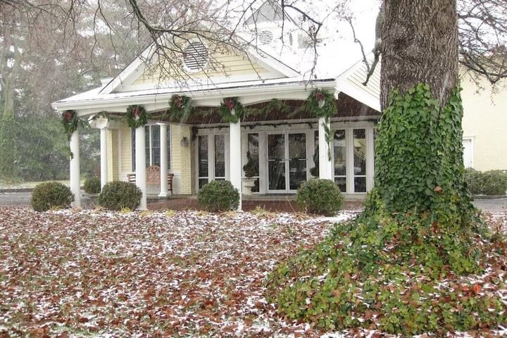 Kirkwood Inn