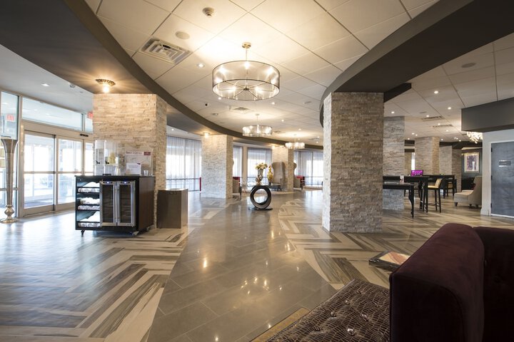 Hotel 2 of 80