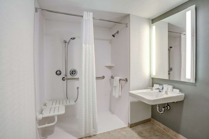 Hilton Garden Inn Boston / Waltham