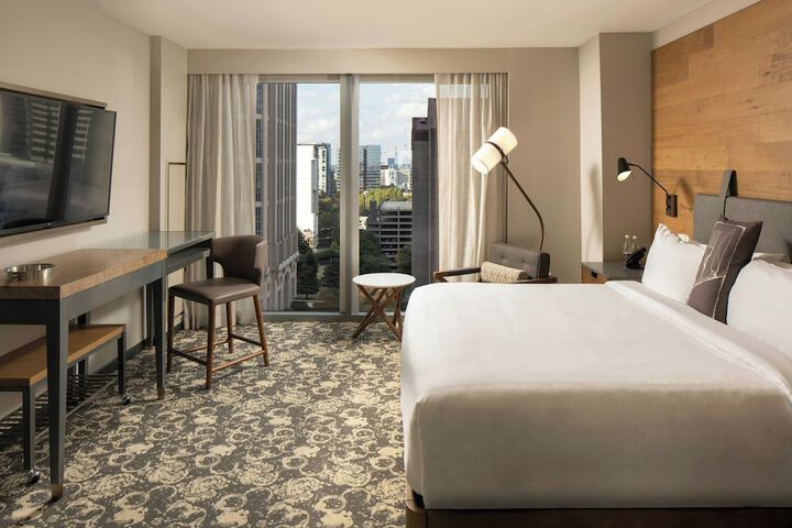 Room 45 of 120