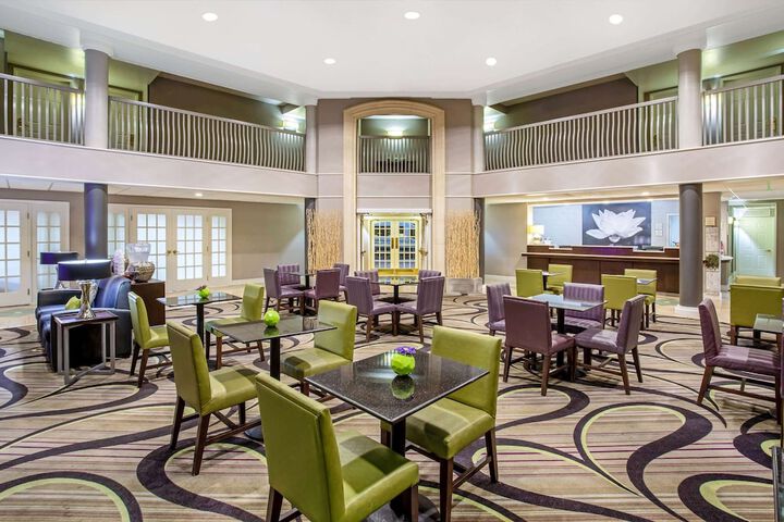 Hotel Interior 6 of 29
