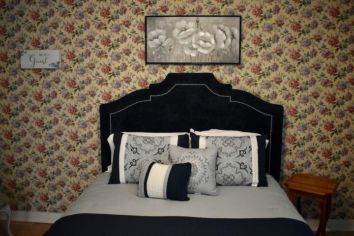 Room 18 of 64
