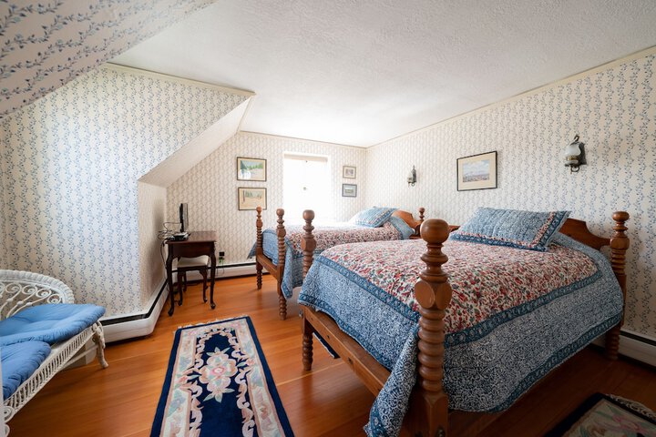 Room 20 of 25