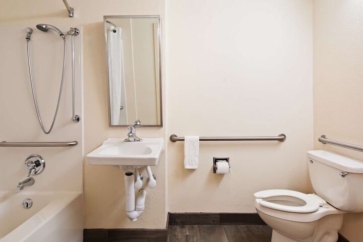 Best Western Nittany Inn Milroy