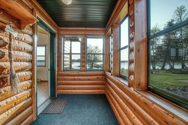 Lenas Northern Pines Resort