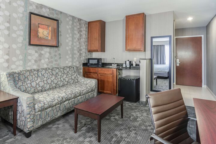 Room 26 of 49