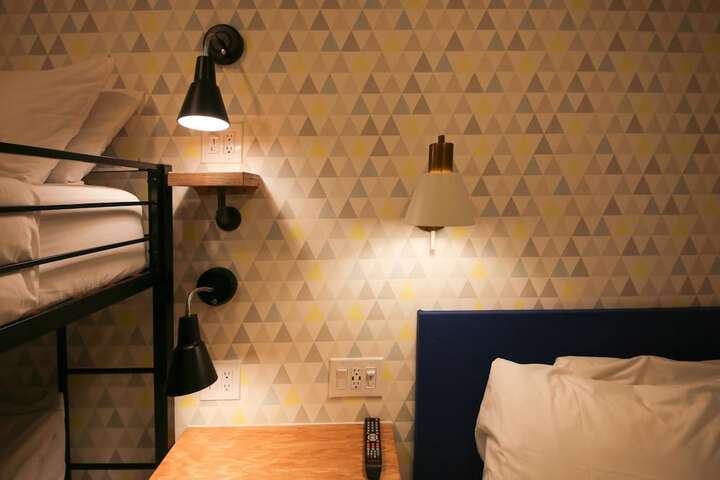Room 5 of 30