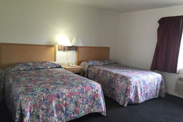 Room 13 of 25