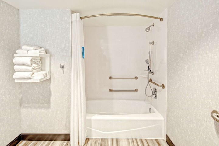 Room 14 of 31