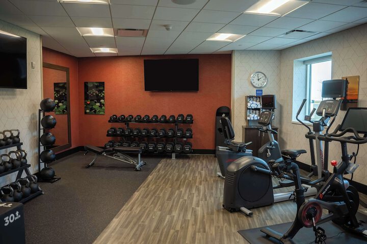 Hampton Inn & Suites Erie Bayfront
