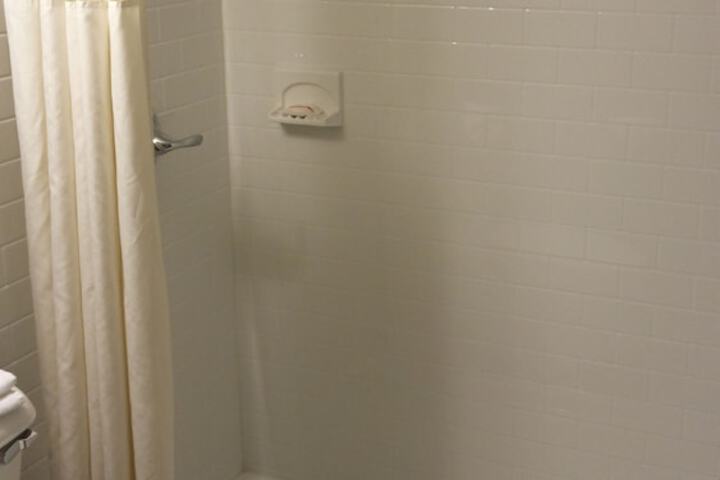 Room 53 of 72