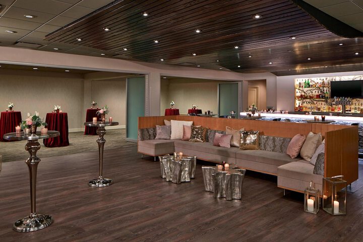 Ballroom/Hall 55 of 57