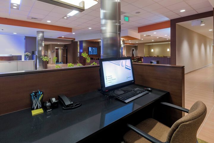 Fairfield Inn & Suites Boston Marlborough / Apex Center