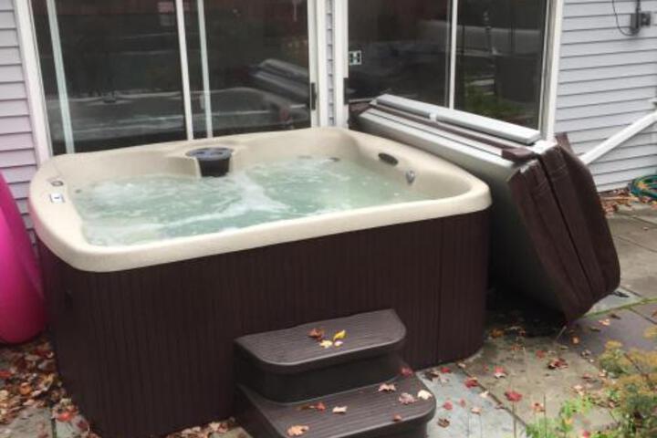 Heated Pool in Prime Woodstock