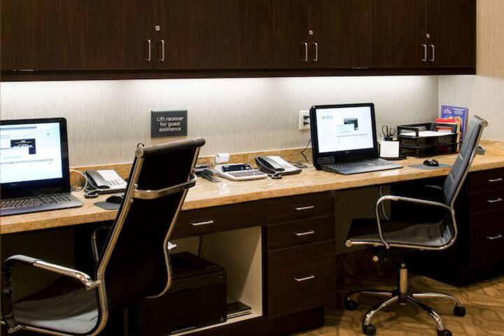 Business Center 69 of 69