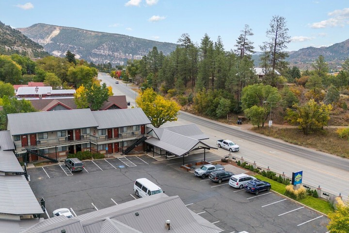 Hotel 6 of 89