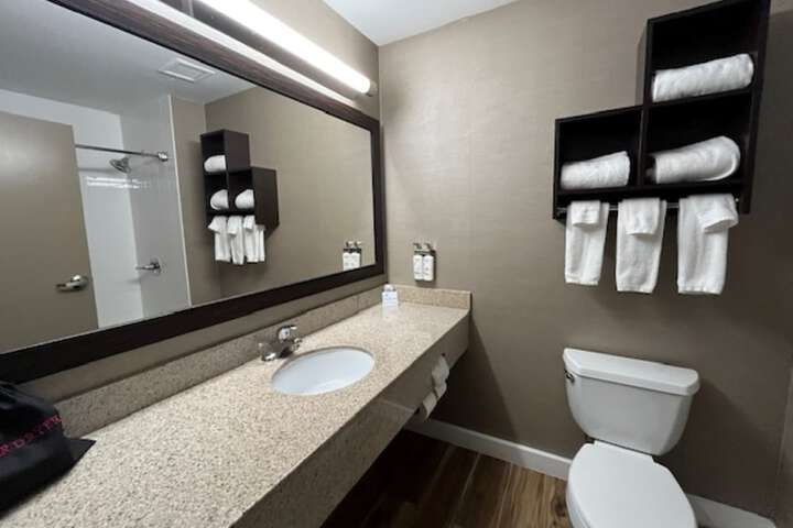 Holiday Inn Express Hotel Naples Downtown - 5th Avenue