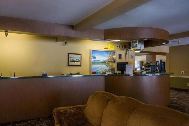 Norwood Inn Minneapolis Roseville