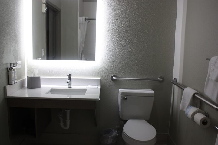 Holiday Inn Express Hotel & Suites Shamrock North by IHG