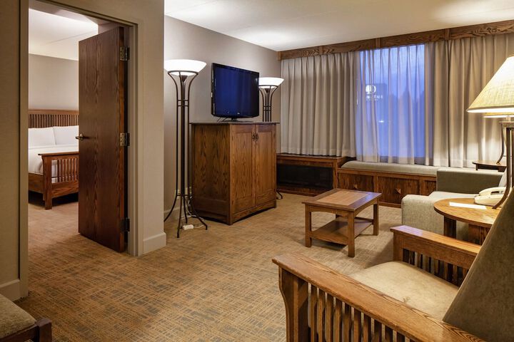Room 14 of 27