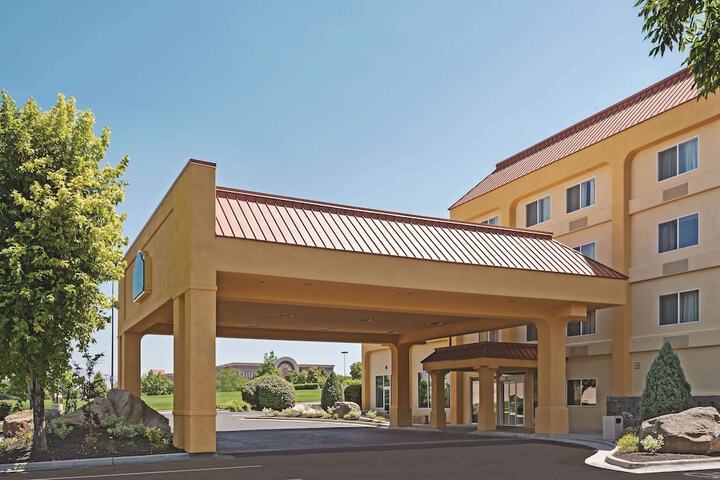 Hotel 3 of 51