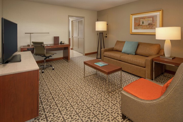 Room 16 of 35