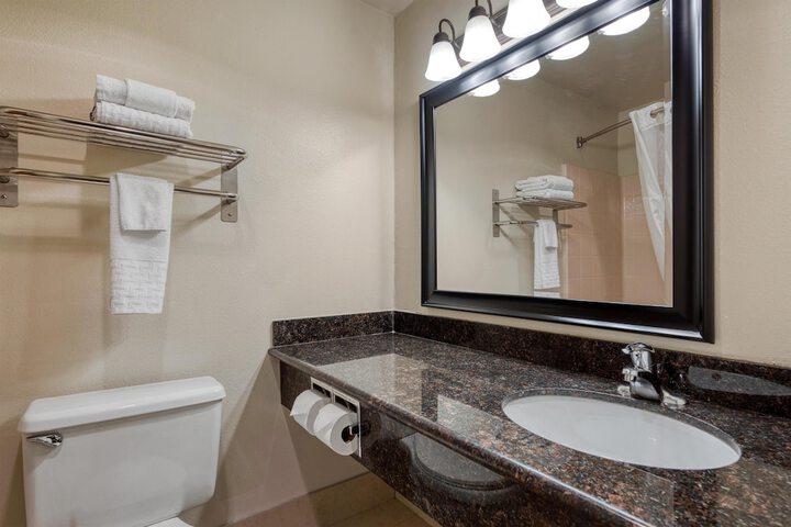 Best Western Alderwood