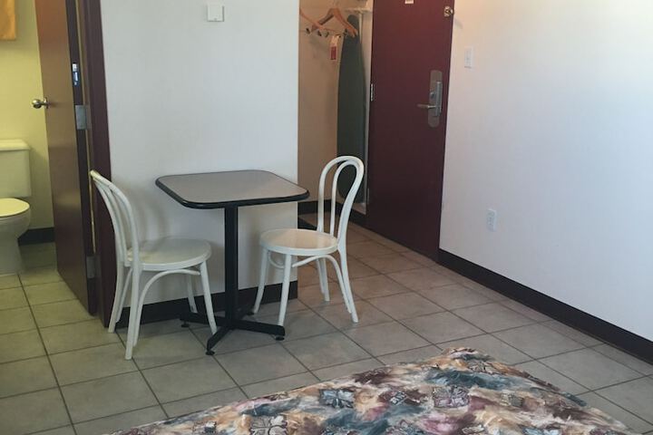 Room 35 of 36