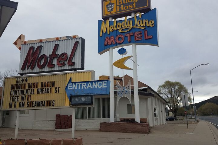 Hotel 3 of 30