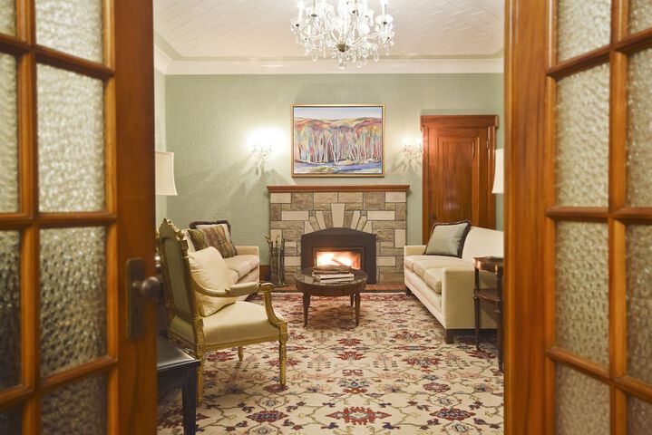 Manoir Chamberland (Adults Only No Pets)