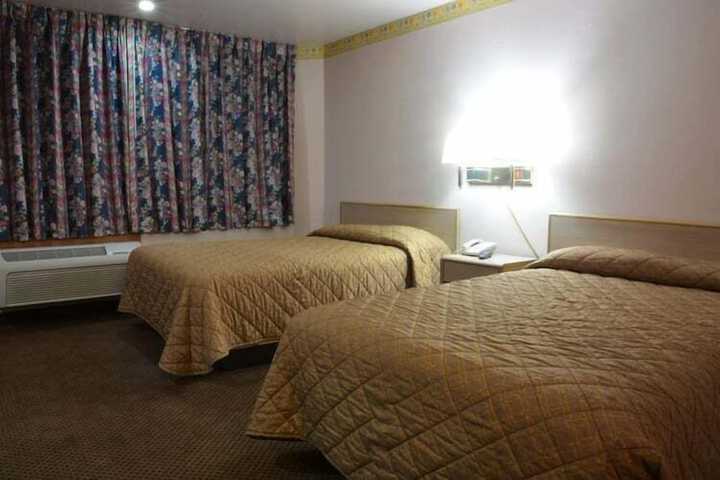 Room 14 of 27