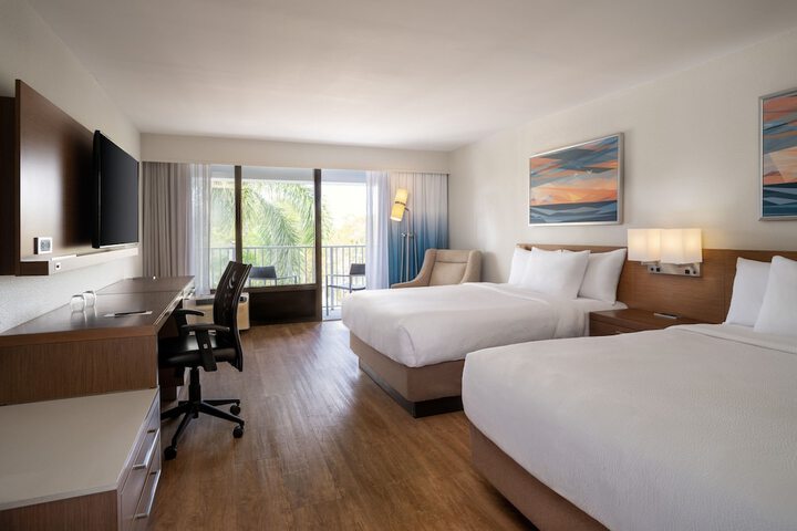 Room 16 of 38