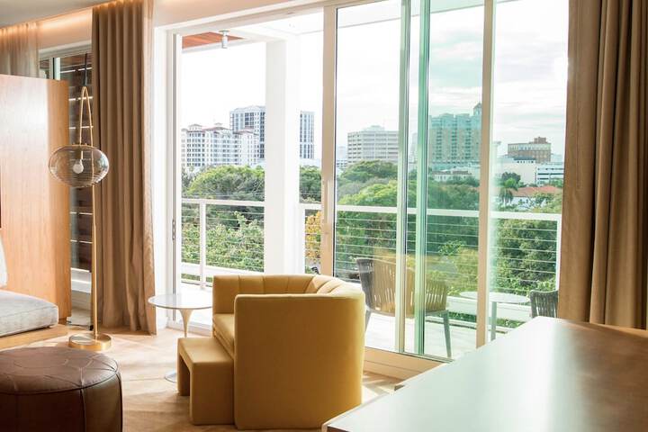 The Sarasota Modern a Tribute Portfolio Hotel