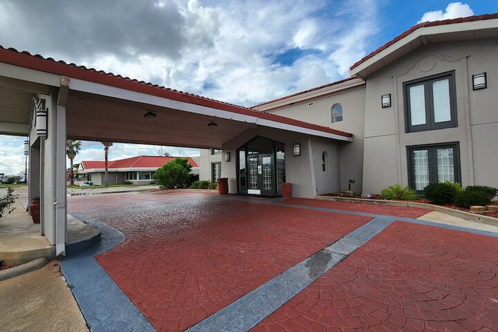 Hotel 4 of 47