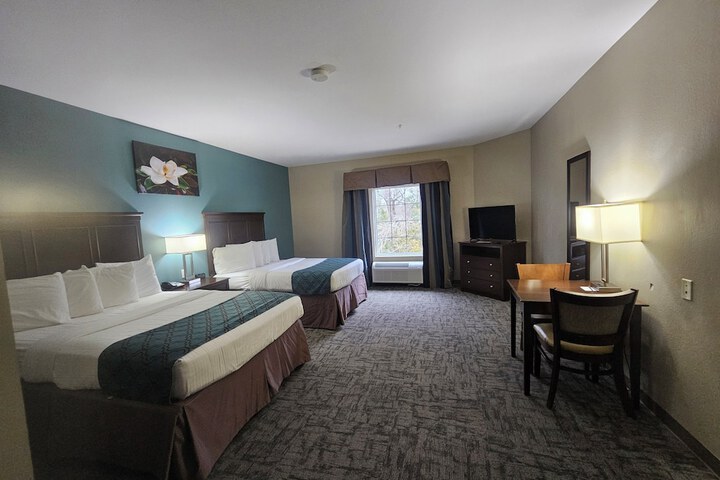 Heritage Place Hotel & Suites