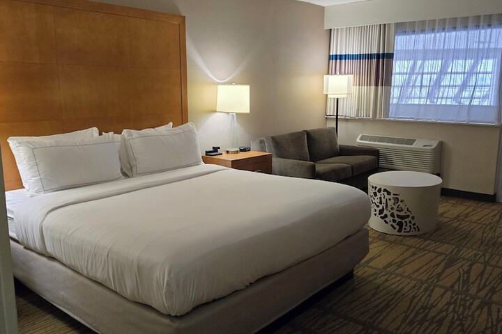 DoubleTree by Hilton Rochester