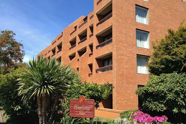 Hotel 2 of 53