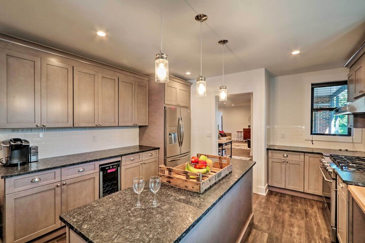 Updated Downtown Red Bank Home 5 Mi to Beach!