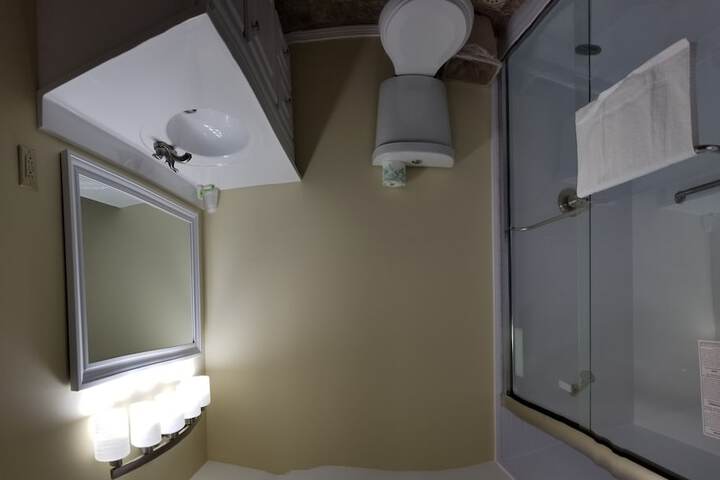 Room 54 of 93