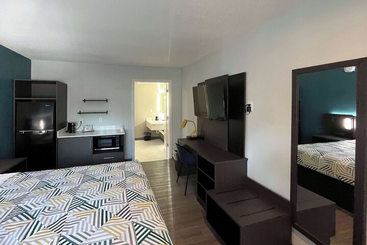 Studio 6 Suites - Lafayette IN