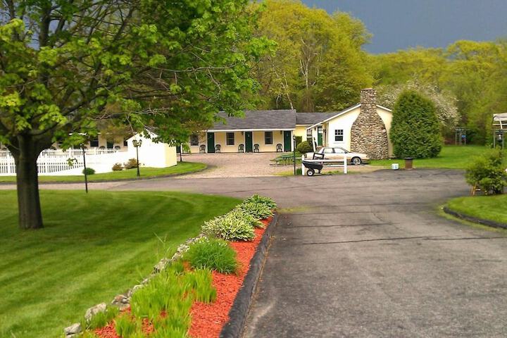 Hotel 2 of 55