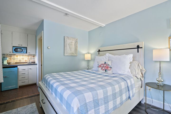 Westbrook Inn B & B