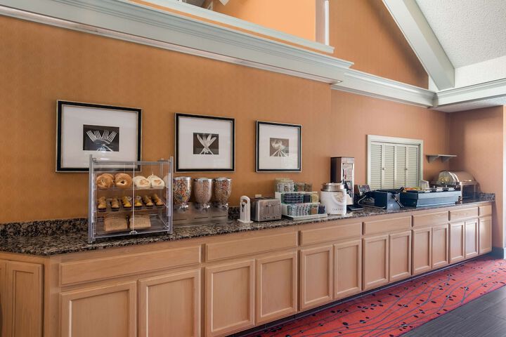 Breakfast/Coffee Service 49 of 51