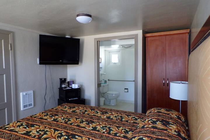 Room 20 of 90