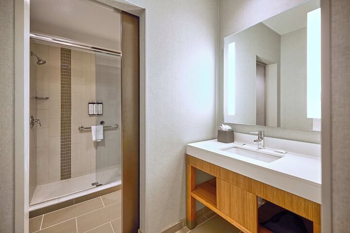 Hyatt Place Portland Downtown - Old Port Square