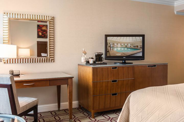Omni Providence Hotel